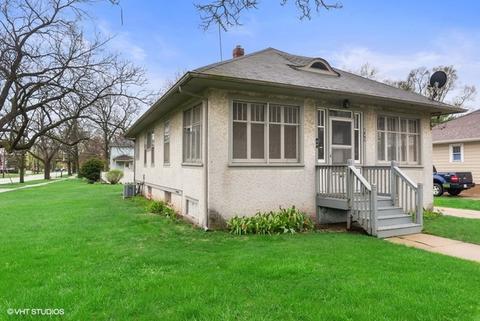 645 Algona Ave, Elgin, IL 60120 photo 1
