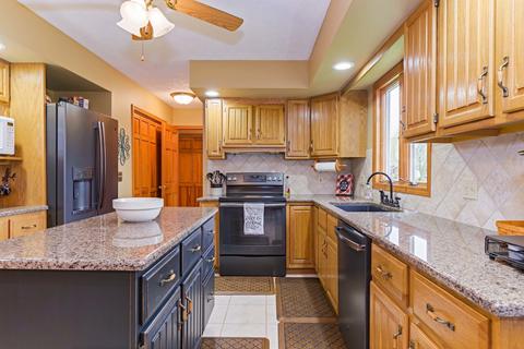 1614 Braden Dr, Normal, IL 61761 photo 13