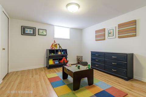49 S Meyer Ct, Des Plaines, IL 60016 photo 7