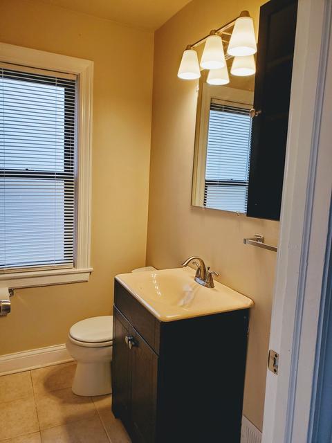 2032 E 93rd St, Chicago, IL 60617 photo 13