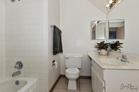 1008 Interloch Ct, Algonquin, IL 60102 photo 17