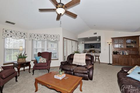 1008 Interloch Ct, Algonquin, IL 60102 photo 5