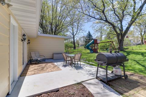 209 Rowe Dr, Bloomington, IL 61701 photo 28