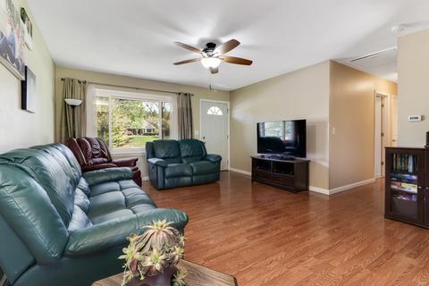 209 Rowe Dr, Bloomington, IL 61701 photo 13