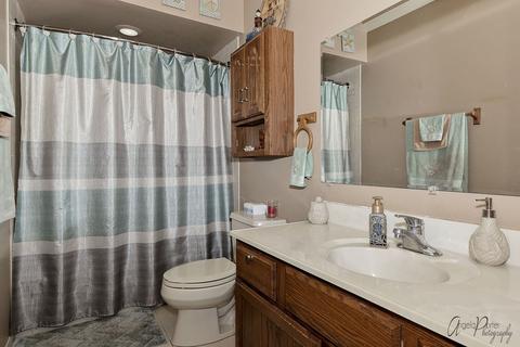1907 Meadow Ln, Mchenry, IL 60050 photo 7