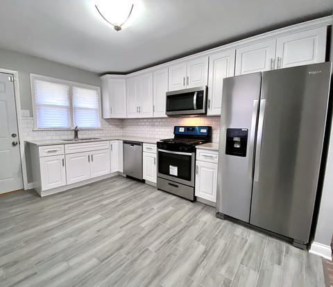 3011 Longfellow Ave, Hazel Crest, IL 60429 photo 9
