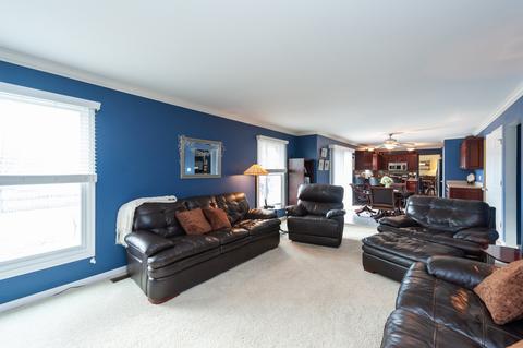 3305 W Bretons Dr, Mchenry, IL 60050 photo 10