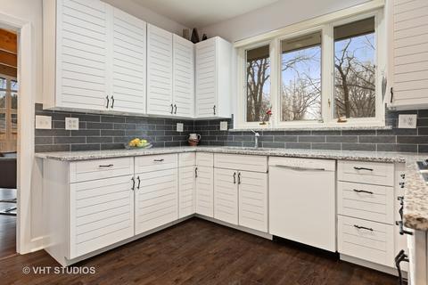 908 Forestway Dr, Glencoe, IL 60022 photo 13