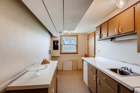 153 Ambleside Rd, Des Plaines, IL 60016 photo 24