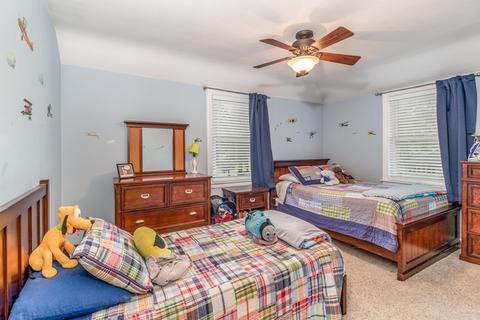 544 S 4th Ave, Des Plaines, IL 60016 photo 15