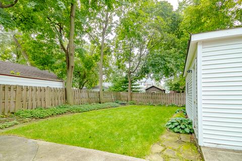 544 S 4th Ave, Des Plaines, IL 60016 photo 22