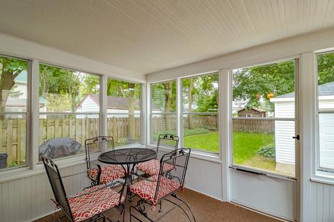 544 S 4th Ave, Des Plaines, IL 60016 photo 21