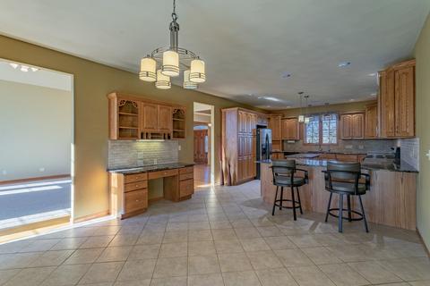 10009 E Pleasant View Rd, Davis, IL 61019 photo 4