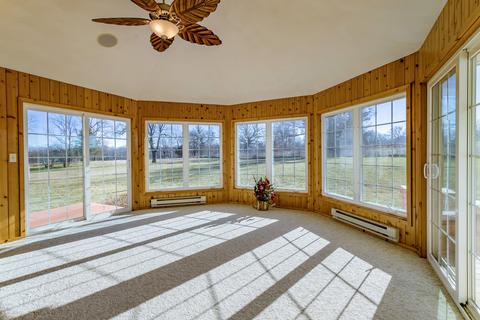 10009 E Pleasant View Rd, Davis, IL 61019 photo 11