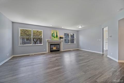 272 Eclipse Dr, Carol Stream, IL 60188 photo 8