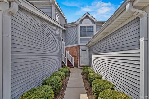 272 Eclipse Dr, Carol Stream, IL 60188 photo 3