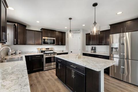 16933 S Callie Dr, Plainfield, IL 60586 photo 7