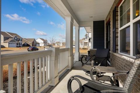 16933 S Callie Dr, Plainfield, IL 60586 photo 2