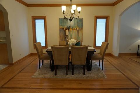 910 Carlow Dr, Des Plaines, IL 60016 photo 5