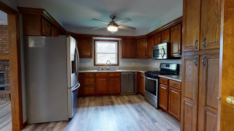 612 Maple Ave, Maple Park, IL 60151 photo 7