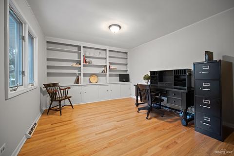 26 W107 Tomahawk Dr, Wheaton, IL 60189 photo 14