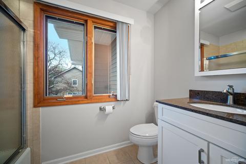 26 W107 Tomahawk Dr, Wheaton, IL 60189 photo 28