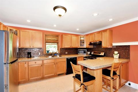 7929 39th St, Lyons, IL 60534 photo 10