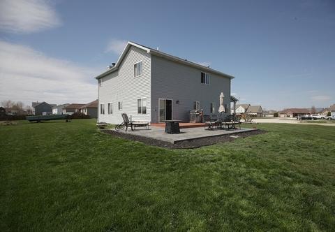 1075 Crown Ct, Diamond, IL 60416 photo 4