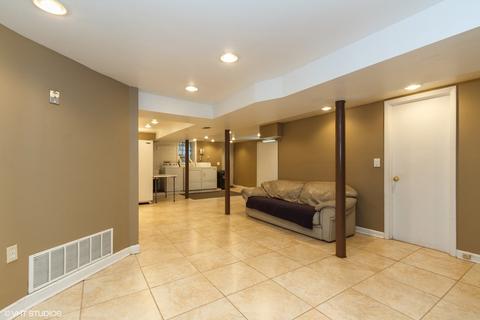 1447 E 72nd Pl, Chicago, IL 60619 photo 25