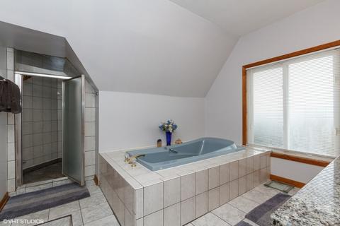 1447 E 72nd Pl, Chicago, IL 60619 photo 16