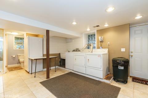 1447 E 72nd Pl, Chicago, IL 60619 photo 26
