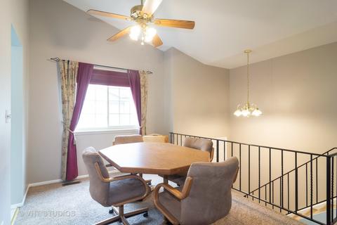 114 Pine Cir, Cary, IL 60013 photo 6