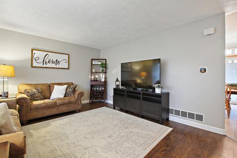755 S Main Ave, Kankakee, IL 60901 photo 4