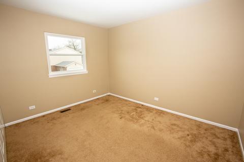 304 Persimmon Ct, Aurora, IL 60504 photo 15