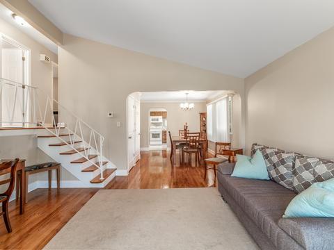 919 E Crockett Ave, Addison, IL 60101 photo 4