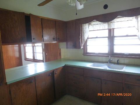 444 W Main St, Compton, IL 61318 photo 5