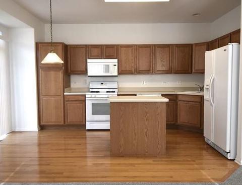 2948 Talaga Dr, Algonquin, IL 60102 photo 3