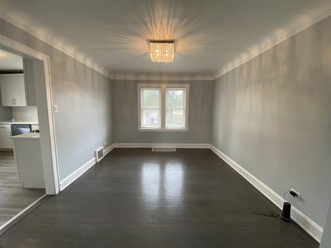 8244 S Artesian Ave, Chicago, IL 60652 photo 4