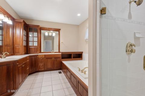 1601 E Prairie Ave, Wheaton, IL 60187 photo 22