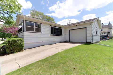 701 E Front St, Bloomington, IL 61701 photo 2
