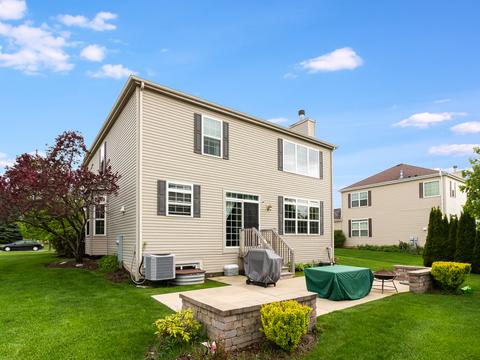 5930 Chatham Dr, Hoffman Estates, IL 60192 photo 29