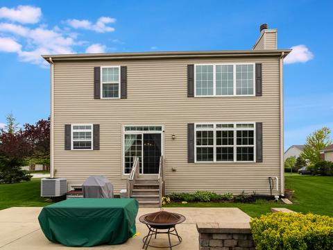 5930 Chatham Dr, Hoffman Estates, IL 60192 photo 28