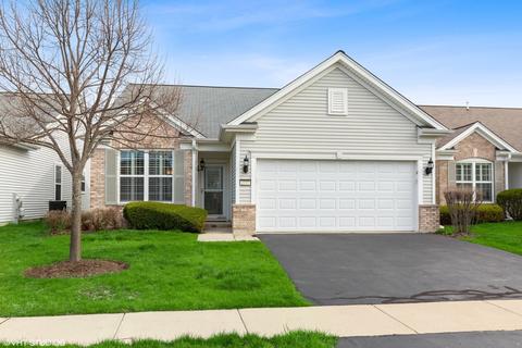 2777 Beacon Point Cir, Elgin, IL 60124 photo 1