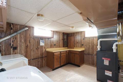 415 Radcliffe Ave, Des Plaines, IL 60016 photo 12
