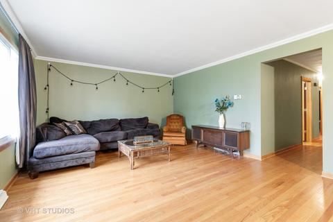 3259 S Schultz Dr, Lansing, IL 60438 photo 2