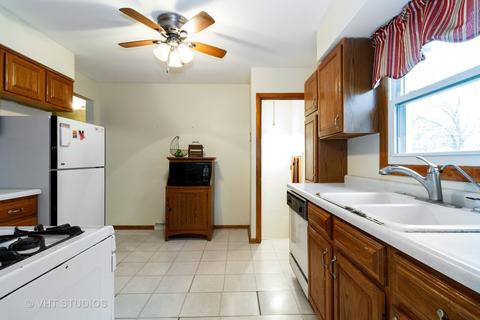 3259 S Schultz Dr, Lansing, IL 60438 photo 5