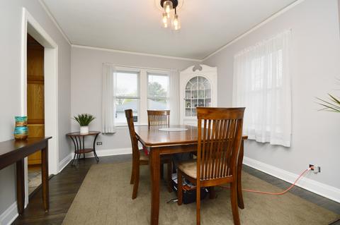 386 S Wolf Rd, Des Plaines, IL 60016 photo 8