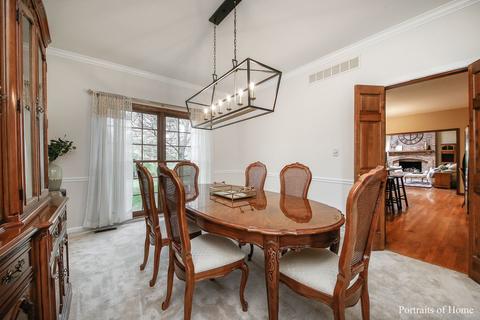 321 Brighton Dr, Wheaton, IL 60189 photo 8