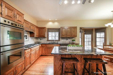 321 Brighton Dr, Wheaton, IL 60189 photo 9