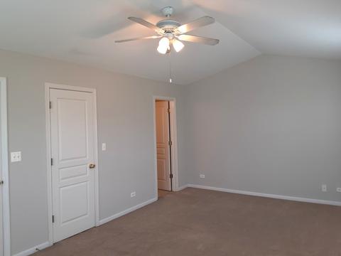 526 Conservatory Ln, Aurora, IL 60502 photo 10